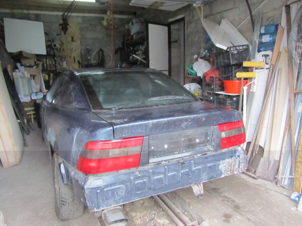 Выхлоп на месте. — Opel Calibra