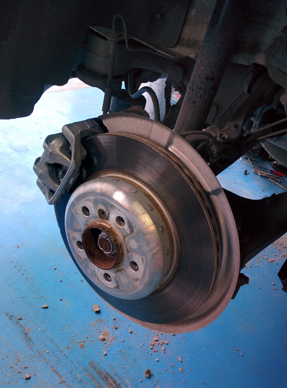 Фото в бортжурнале Volvo S60 (2G)