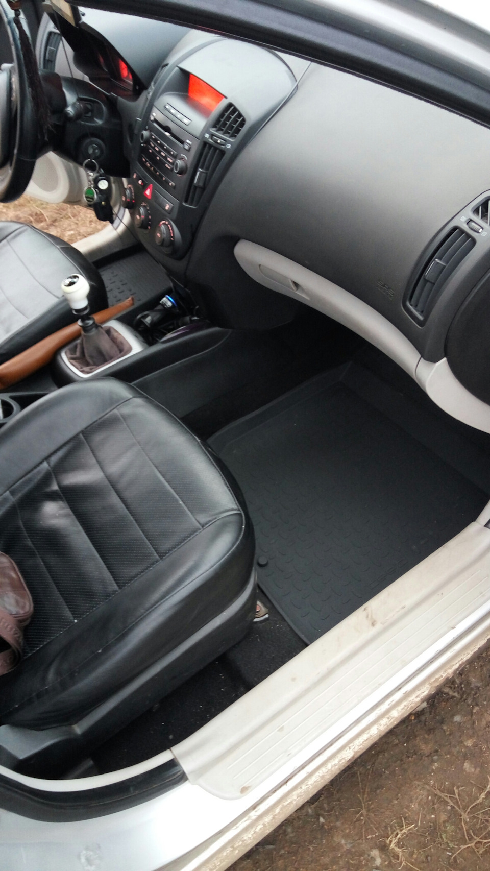 Фото в бортжурнале KIA Ceed (1G)