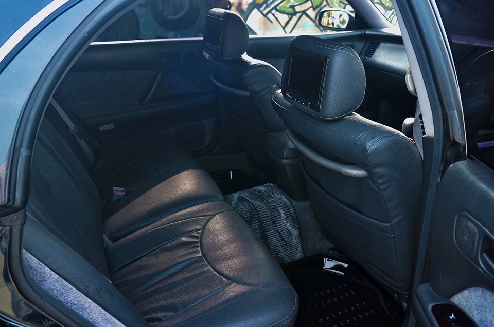 Фото в бортжурнале Toyota Crown Majesta (S140)