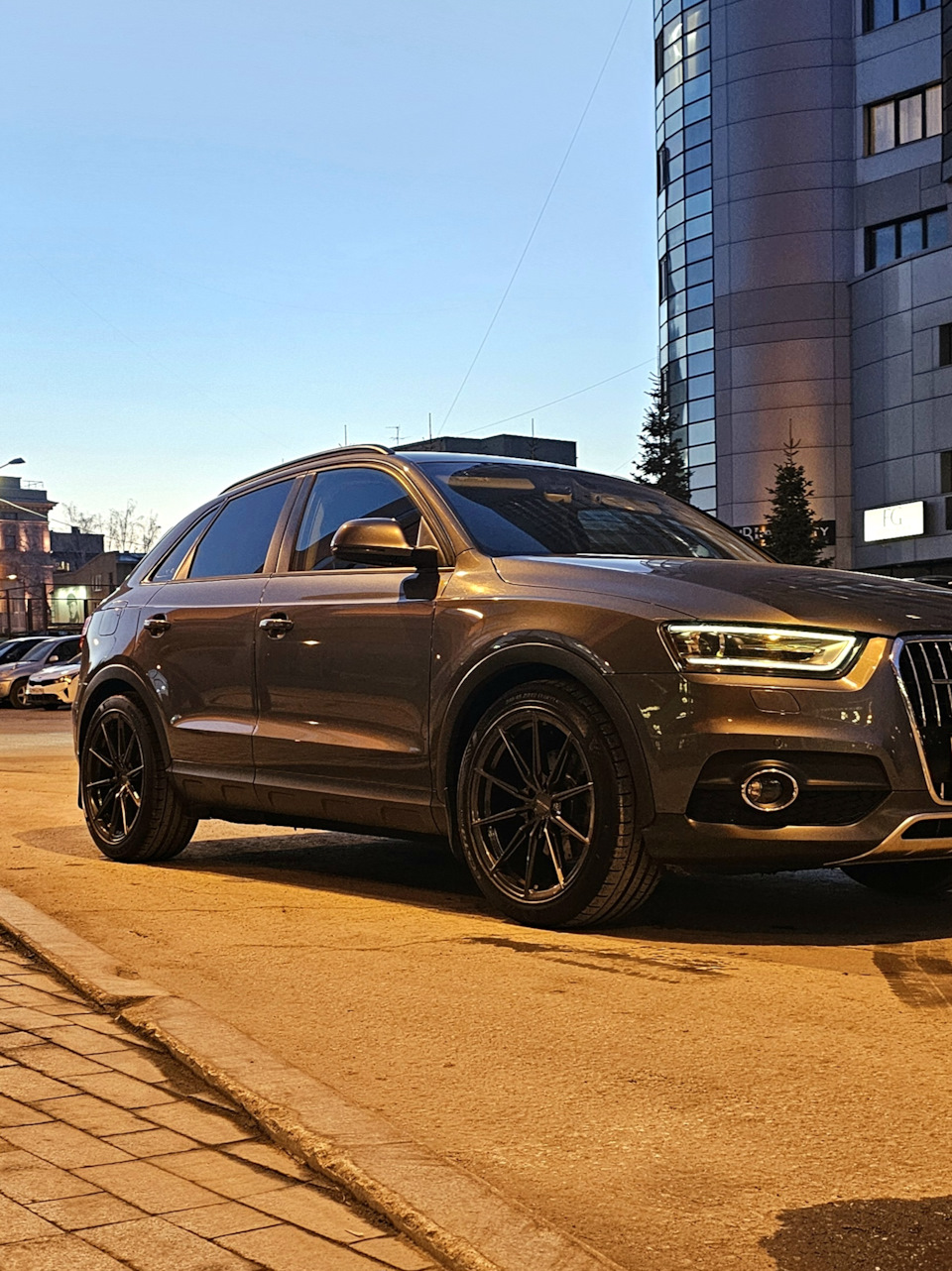 Фото в бортжурнале Audi Q3 (1G)