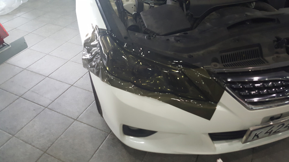 Фото в бортжурнале Toyota Mark X (GRX130)