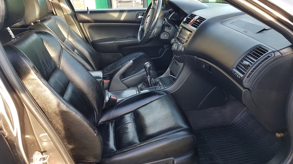 Фото в бортжурнале Honda Accord (7G)
