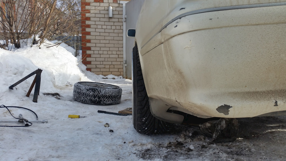 Фото в бортжурнале Toyota Mark II (100)
