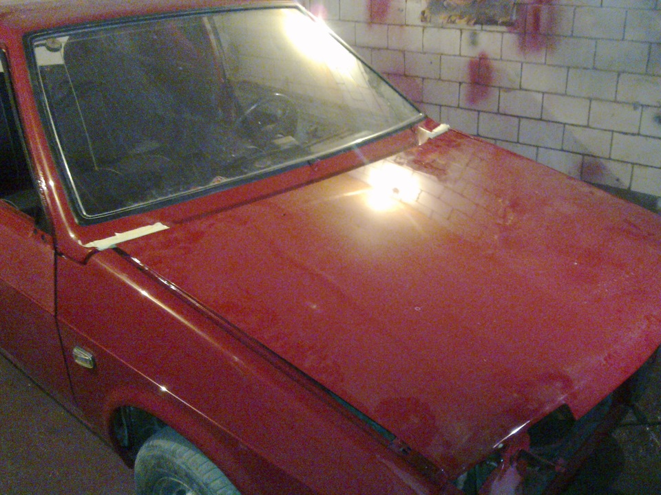 примерка капота — Lada 21083