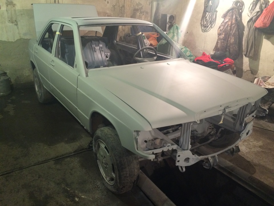 Фото в бортжурнале Mercedes-Benz 190 (W201)
