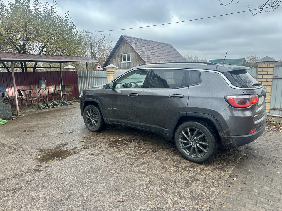 Фото в бортжурнале Jeep Compass (2G)