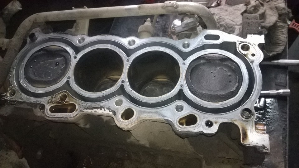 Фото в бортжурнале Toyota Avensis II