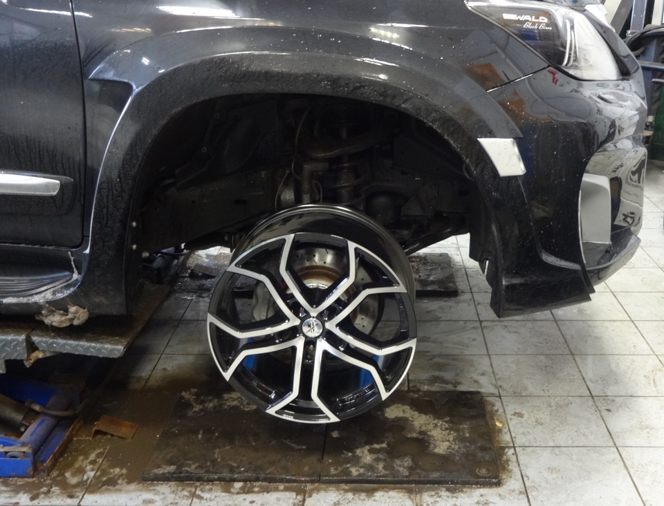 Фото в бортжурнале Lexus LX (URJ200/URJ201)