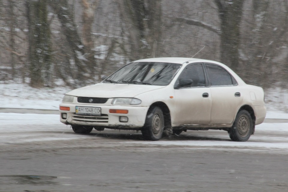 Фото в бортжурнале Mazda 323 V