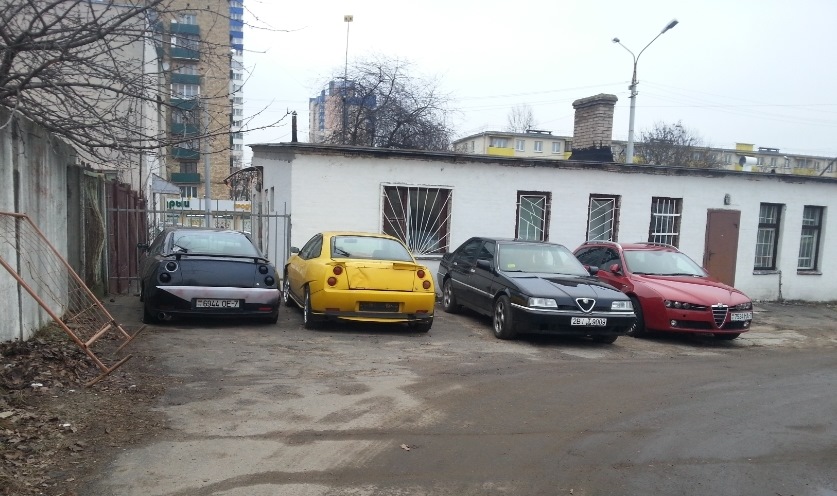 ляльки… — Alfa Romeo 156