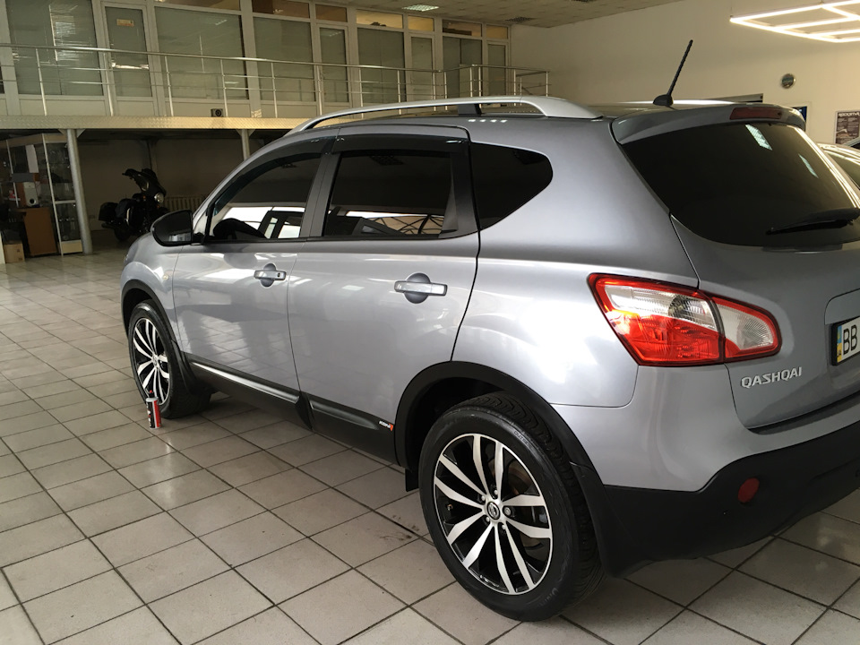 Фото в бортжурнале Nissan Qashqai (1G)
