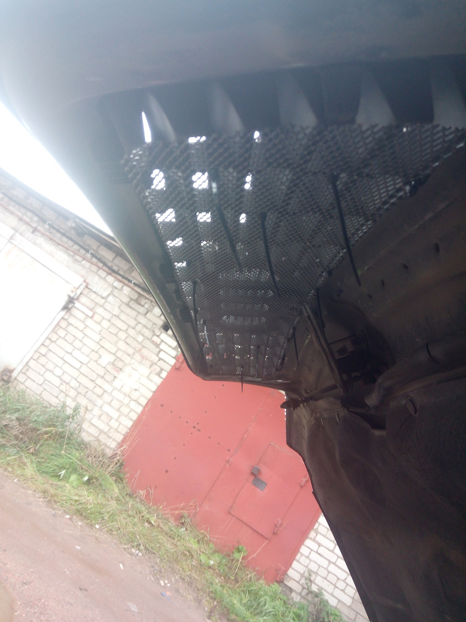 Фото в бортжурнале Audi A8 (D2)
