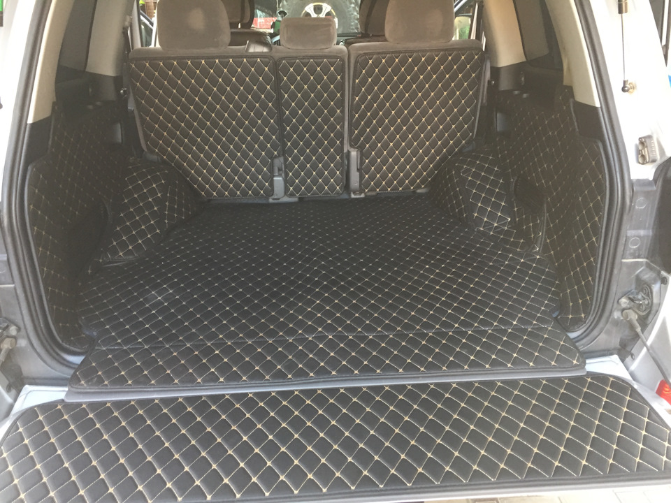Фото в бортжурнале Toyota Land Cruiser 200