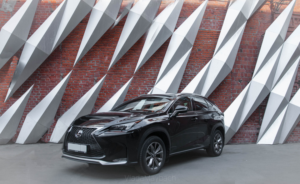 Фото в бортжурнале Lexus NX (1G)