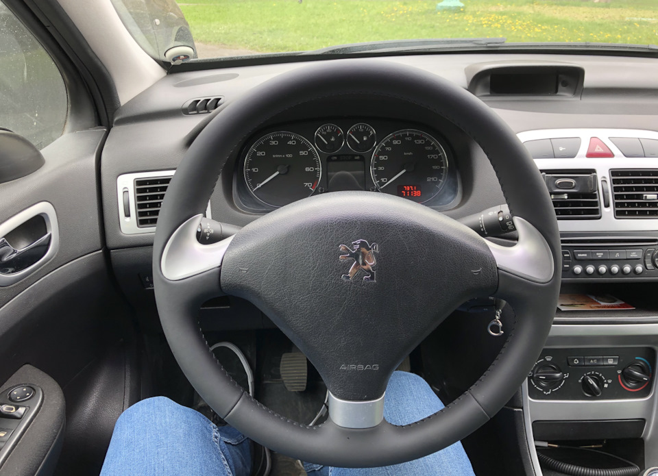 Фото в бортжурнале Peugeot 307