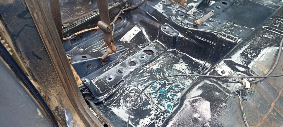 Фото в бортжурнале Nissan Almera II (N16)