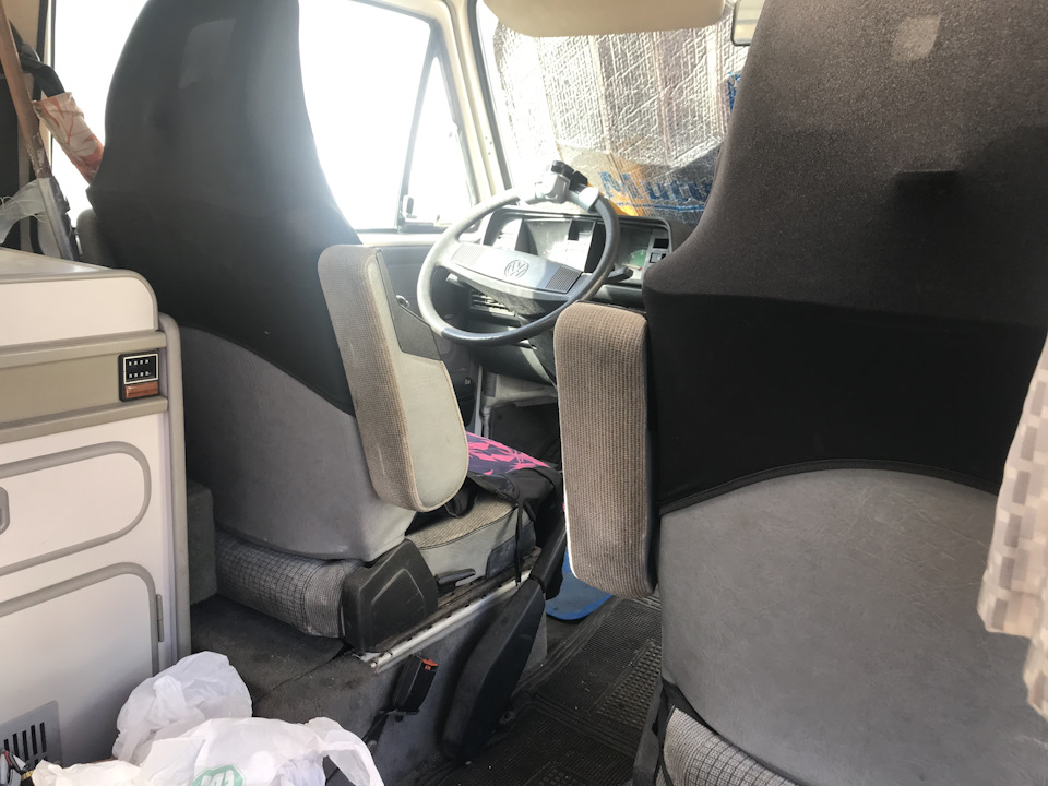 Фото в бортжурнале Volkswagen Transporter T3