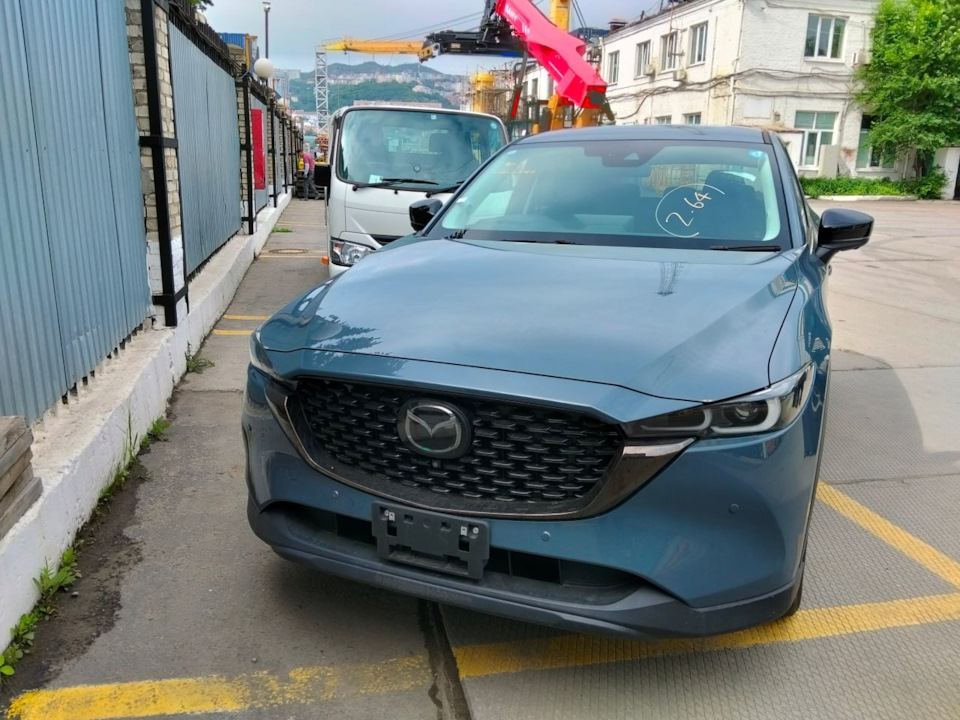Знакомство с СХ-5 — Mazda CX-5 (2G) бензин, 2 л, 2022 года