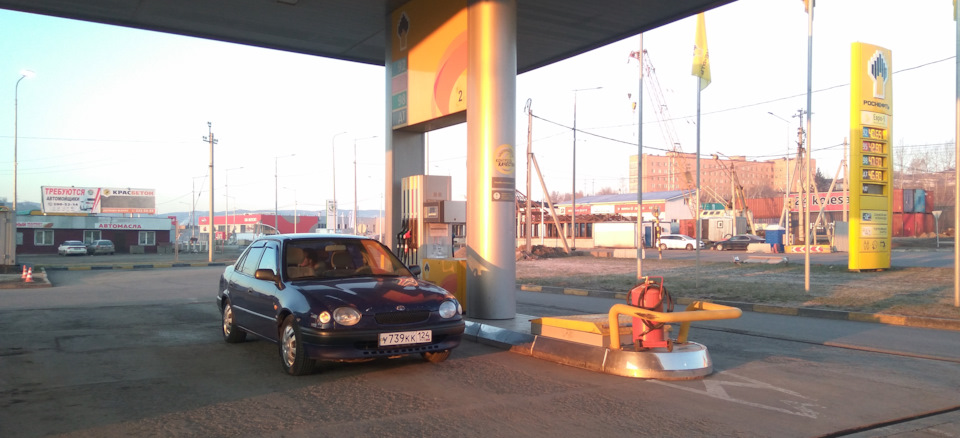 В некотором роде каждая заправка это замер. — Toyota Corolla (110)