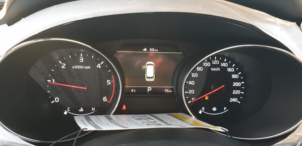 Фото в бортжурнале KIA Carnival (3G)