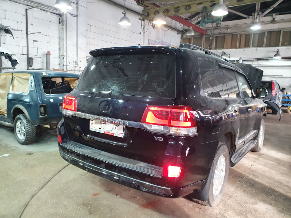 Photo from the logbook Toyota Land Cruiser 200