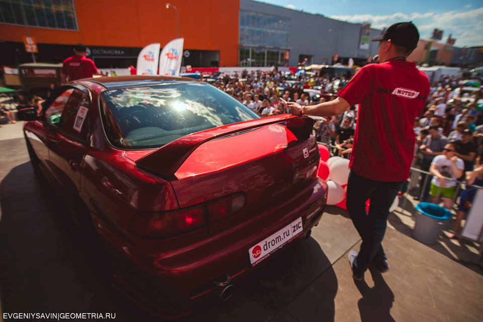 Фото в бортжурнале Honda Integra Type R (DC2)