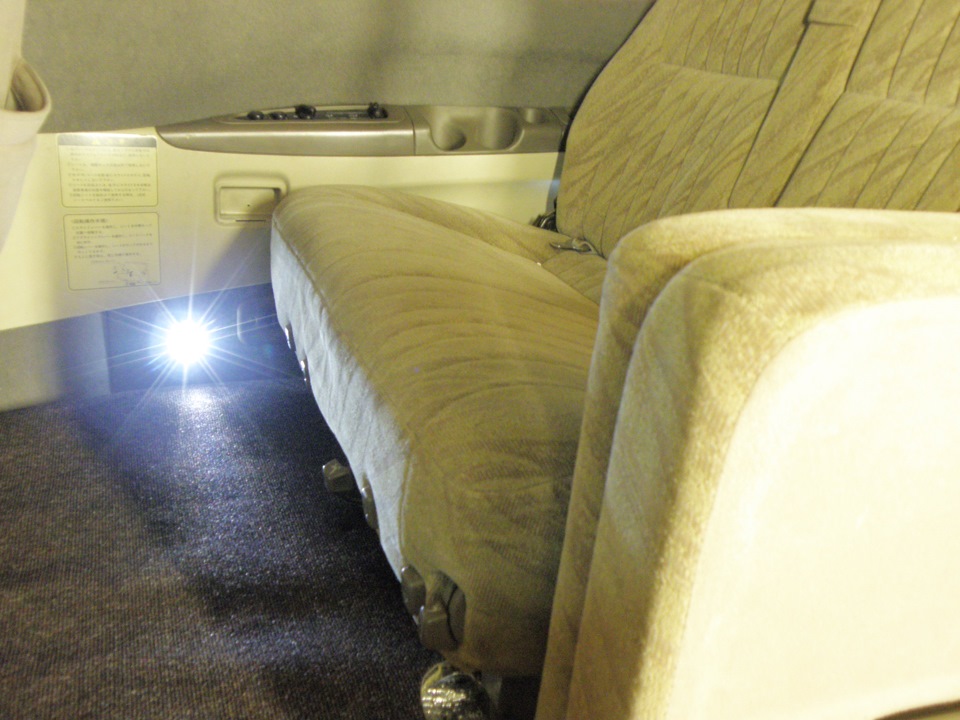 Фото в бортжурнале Mitsubishi Delica (L400)