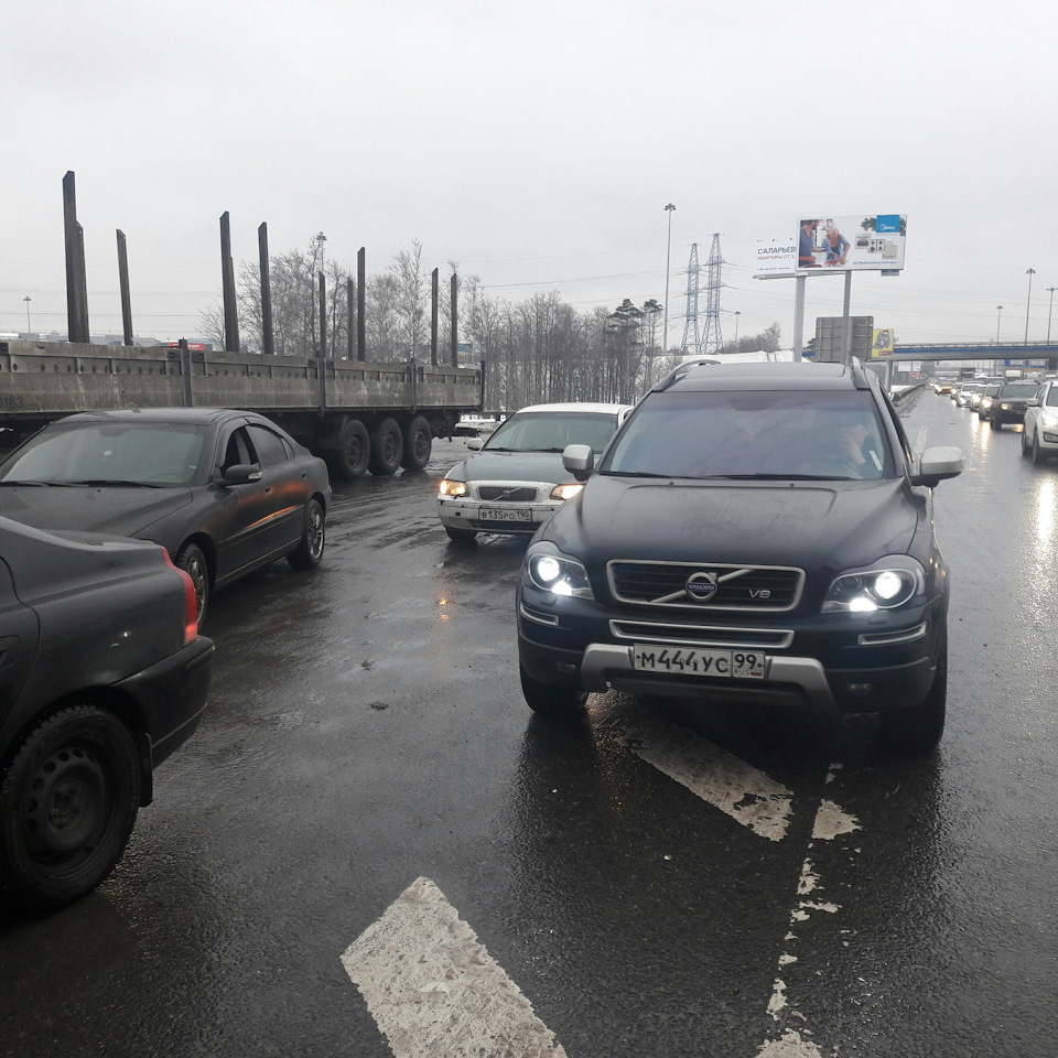 Фото в бортжурнале Volvo S60 (1G)