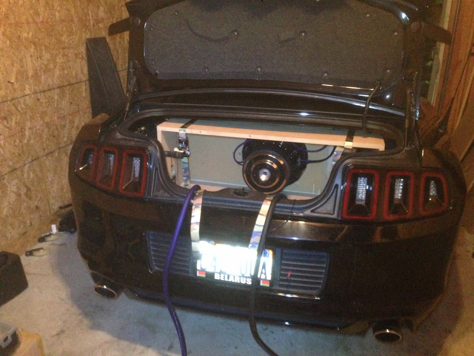 Фото в бортжурнале Ford Mustang (5G)