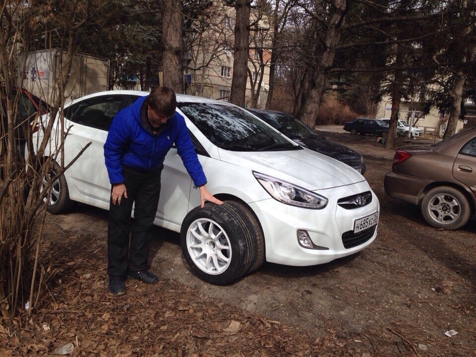 Фото в бортжурнале Hyundai Solaris (1G). Запчасти на фото: 146850