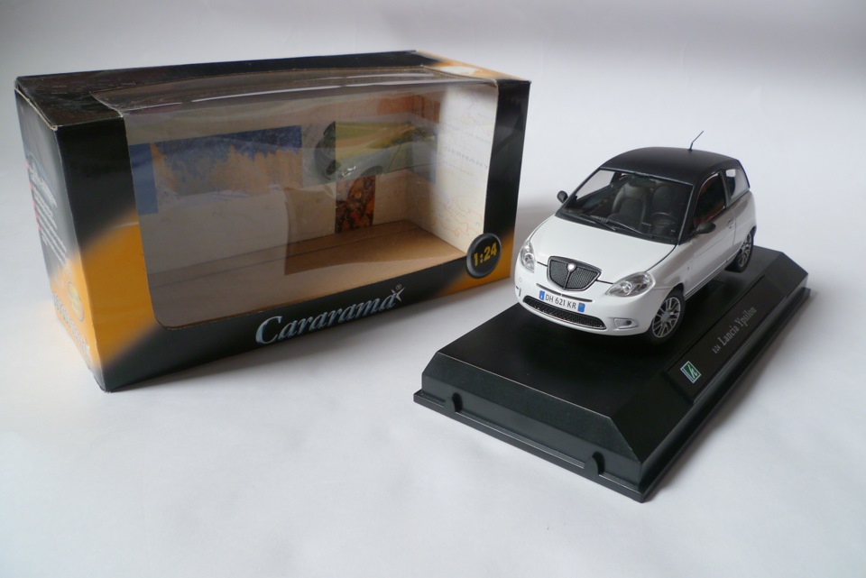 Lancia Ypsilon Motorama 1/24 ミニカー Lancia Ypsilon (1:24 by Cararama) — Сообщество «Масштабные Модели