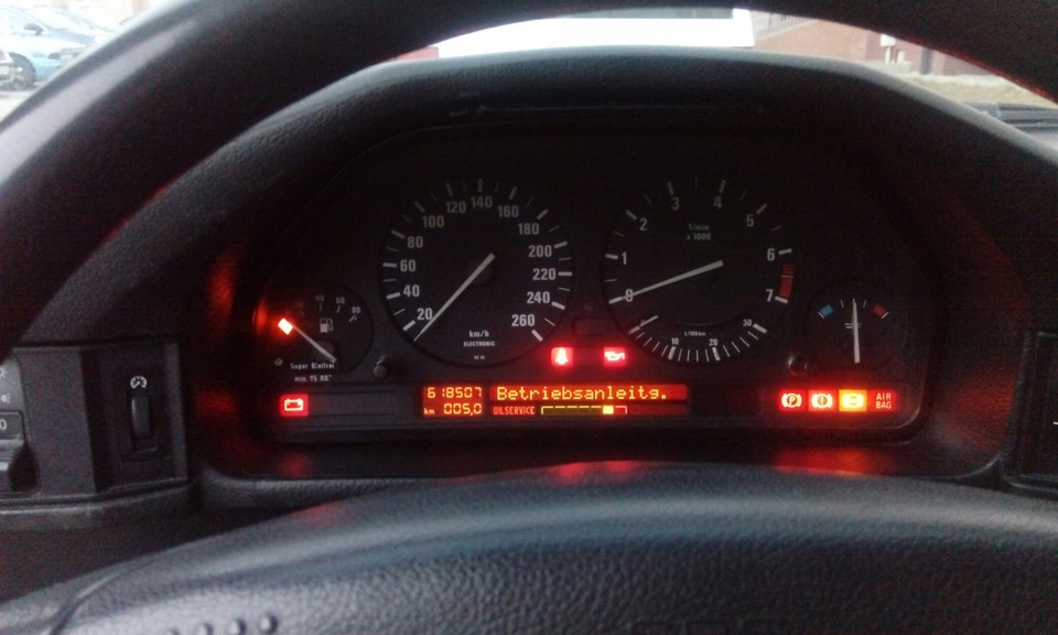 Фото в бортжурнале BMW 5 series (E34)