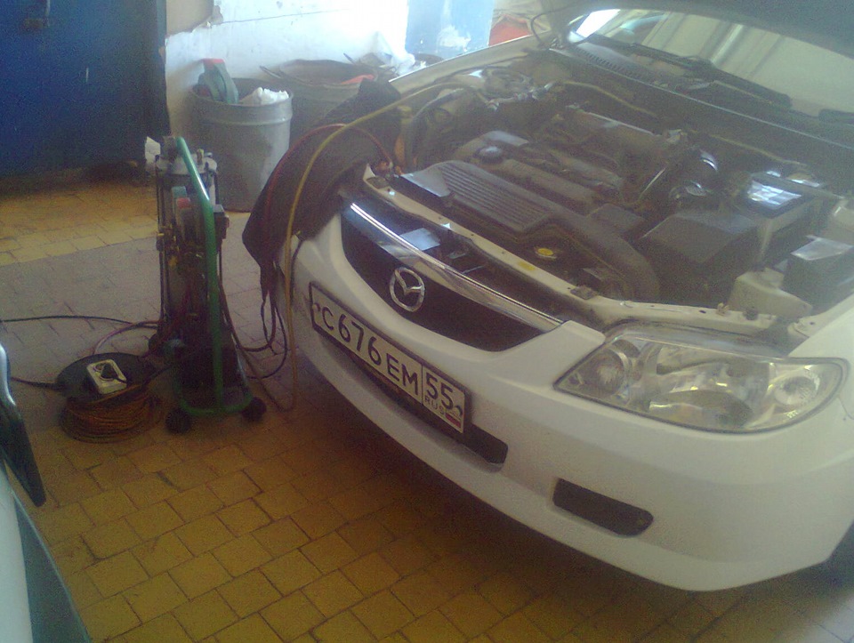Фото в бортжурнале Mazda Familia (BJ)