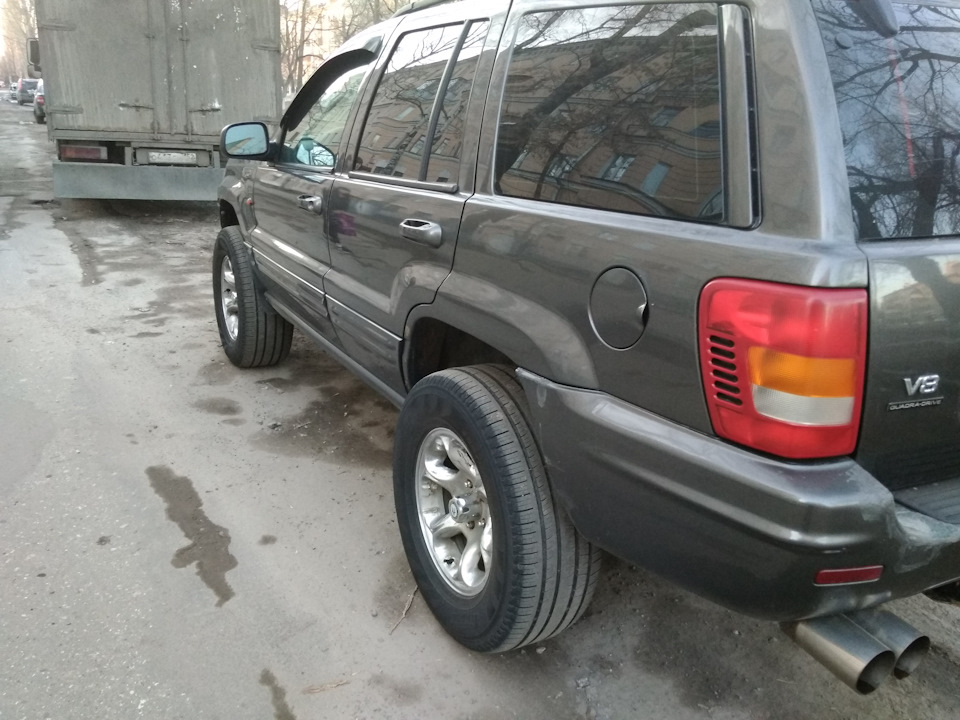 Photo from the logbook Jeep Grand Cherokee (WJ)