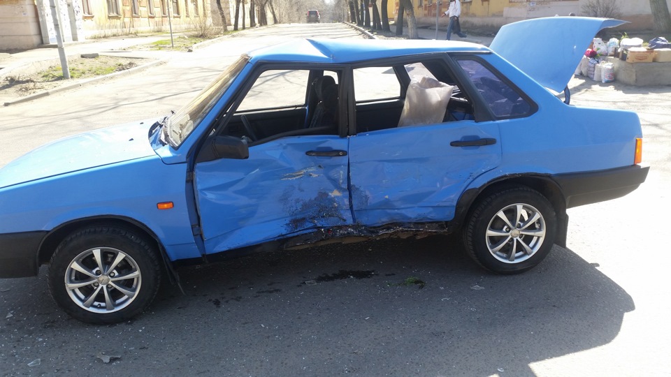 Фото в бортжурнале Lada 21099