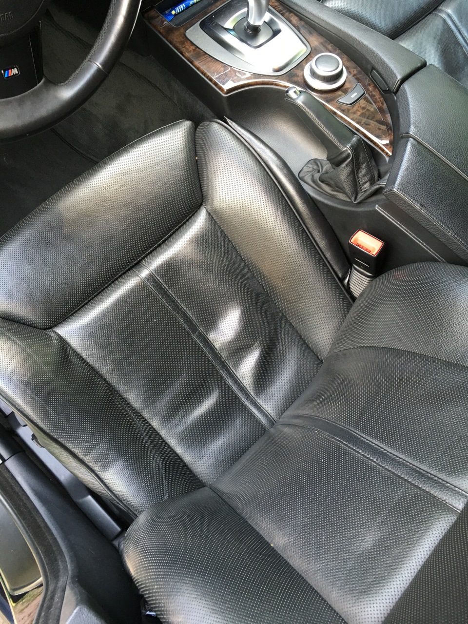 Фото в бортжурнале BMW 5 series (E60)