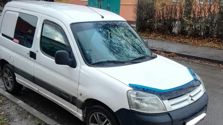 Citroen Berlingo пирожок