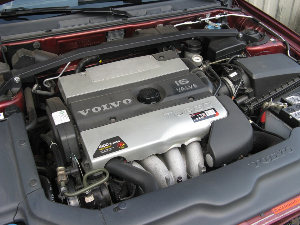 Фото в бортжурнале Volvo V40 (1G)