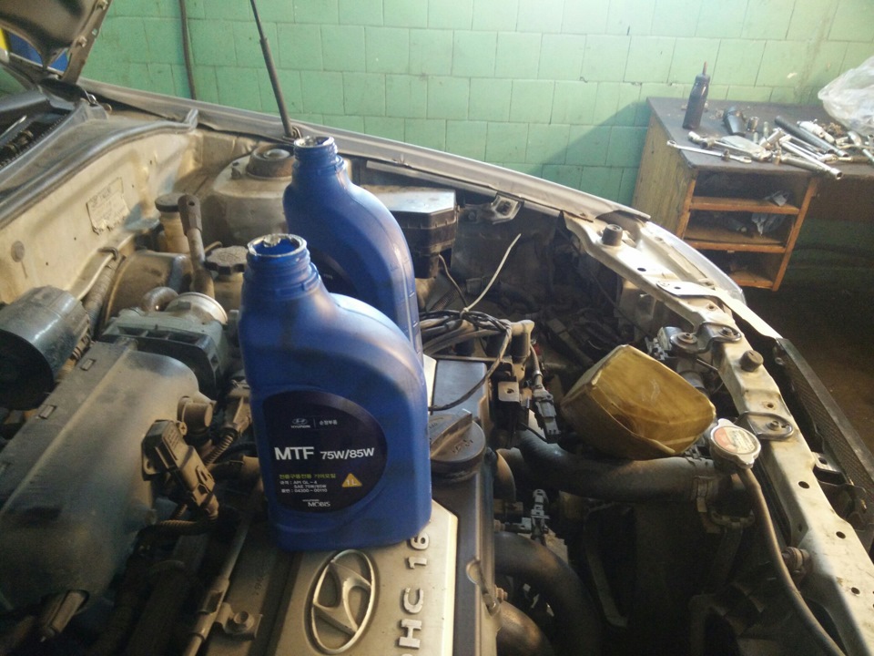 Оригинальное масло уже залито :) — Hyundai Accent (2G)