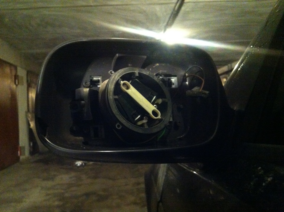 Поворачивающееся основание — Saab 9-5 (1G)
