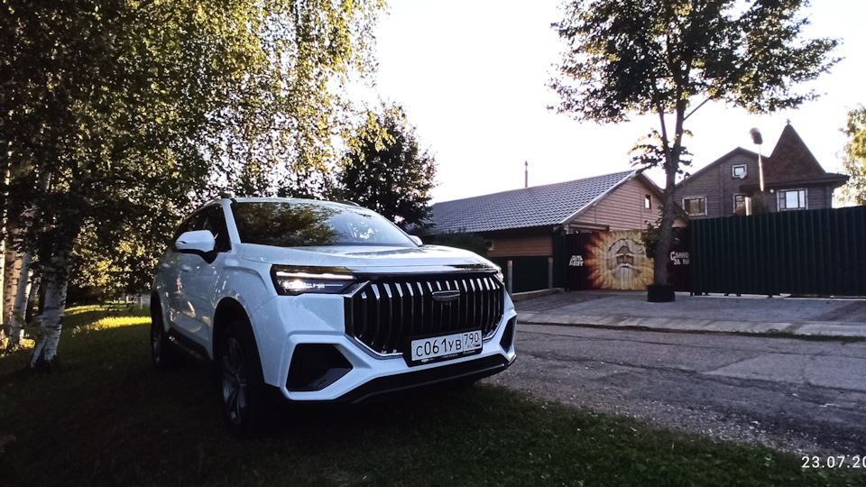 Geely Okavango Джулия Окваланговна