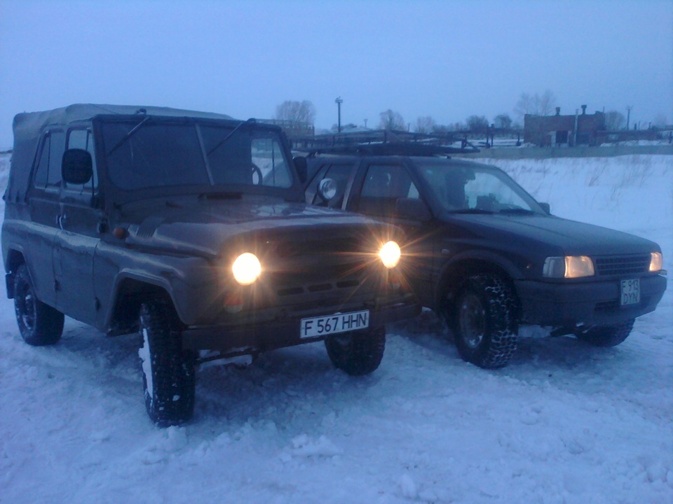 Фото в бортжурнале Opel Frontera A Basic