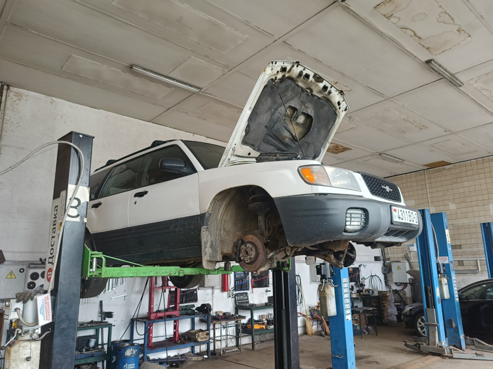 Фото в бортжурнале Subaru Forester (SF). Запчасти на фото: 4311801
