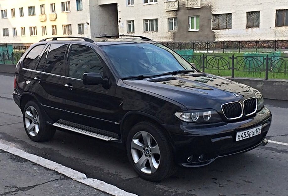 Вид сбоку — BMW X5 (E53)