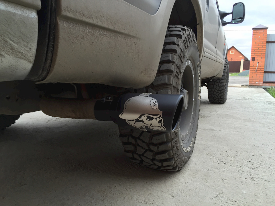 Не удержался примерить) — Ford Excursion