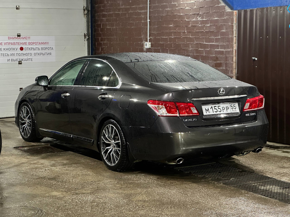 Фото в бортжурнале Lexus ES (XV40)