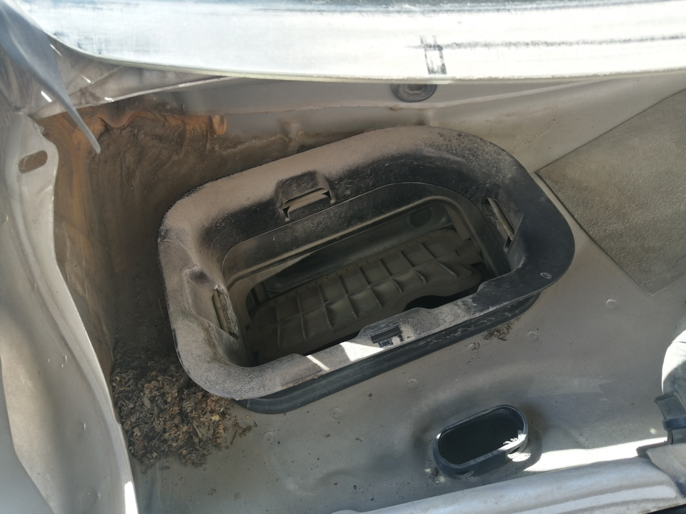 Фото в бортжурнале Volvo XC90 (1G)