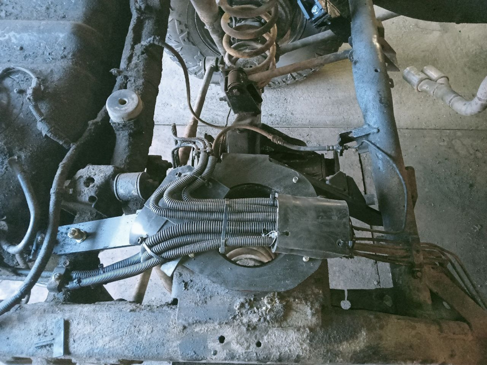 Фото в бортжурнале Nissan Patrol GR I (Y60)