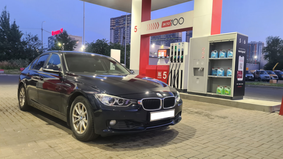 BMW 3 series 320i 2.0 Бензин